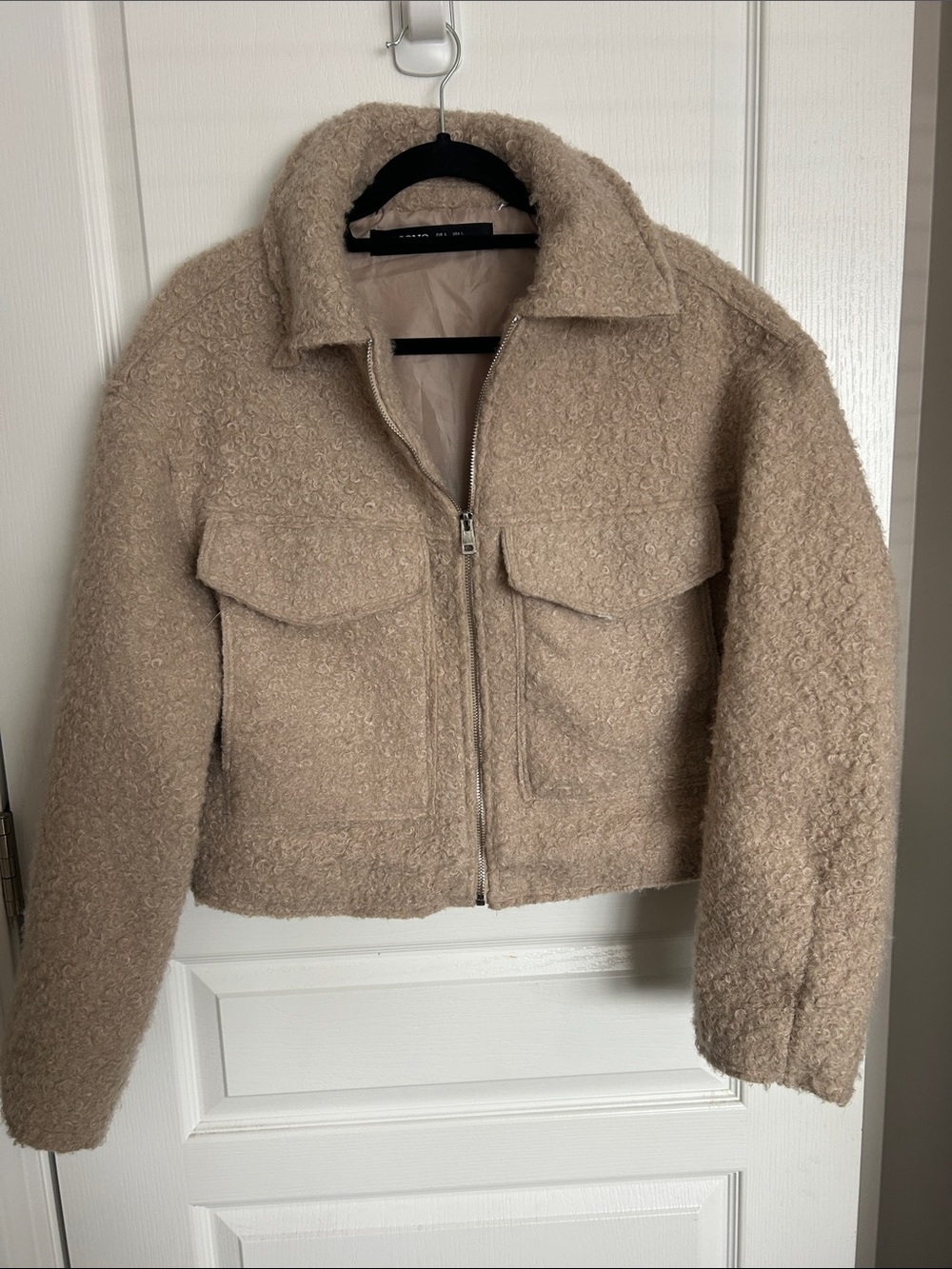 CI SONO Cropped Teddy Jacket in Taupe Plush with Zip Front
